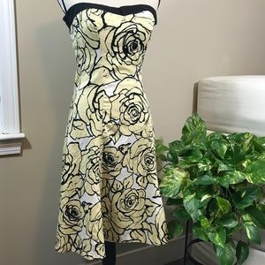 Fully Lined Floral Strapless Dress By Coast